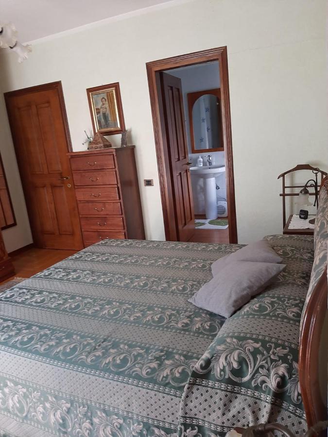 페니스 Les Hirondelles B&B 외부 사진